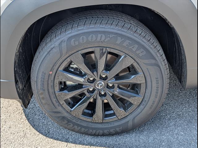 2025 Mazda CX-50 2.5 S Select Package Image 8 of 20