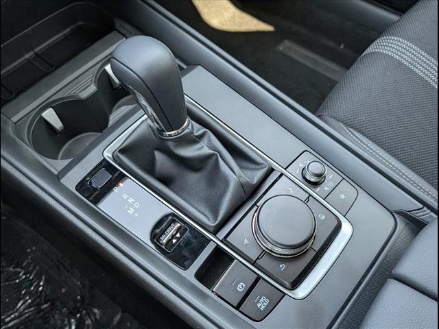2025 Mazda CX-50 2.5 S Select Package Image 13 of 20