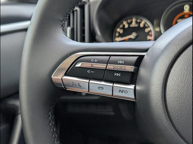 2025 Mazda CX-50 2.5 S Select Package Image 18 of 20