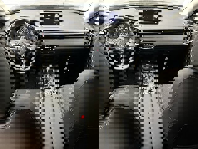 Vehicle image 17 of 34