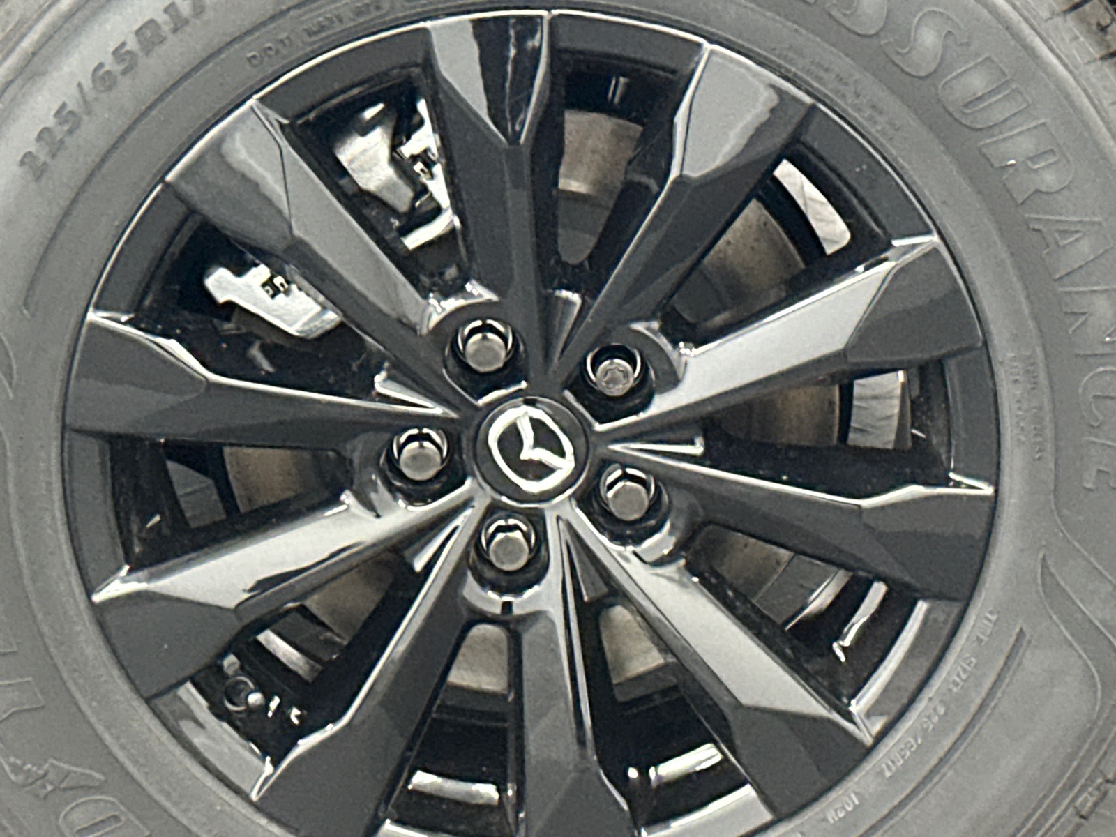 2025 Mazda CX-50 2.5 S Select Package Image 5 of 35