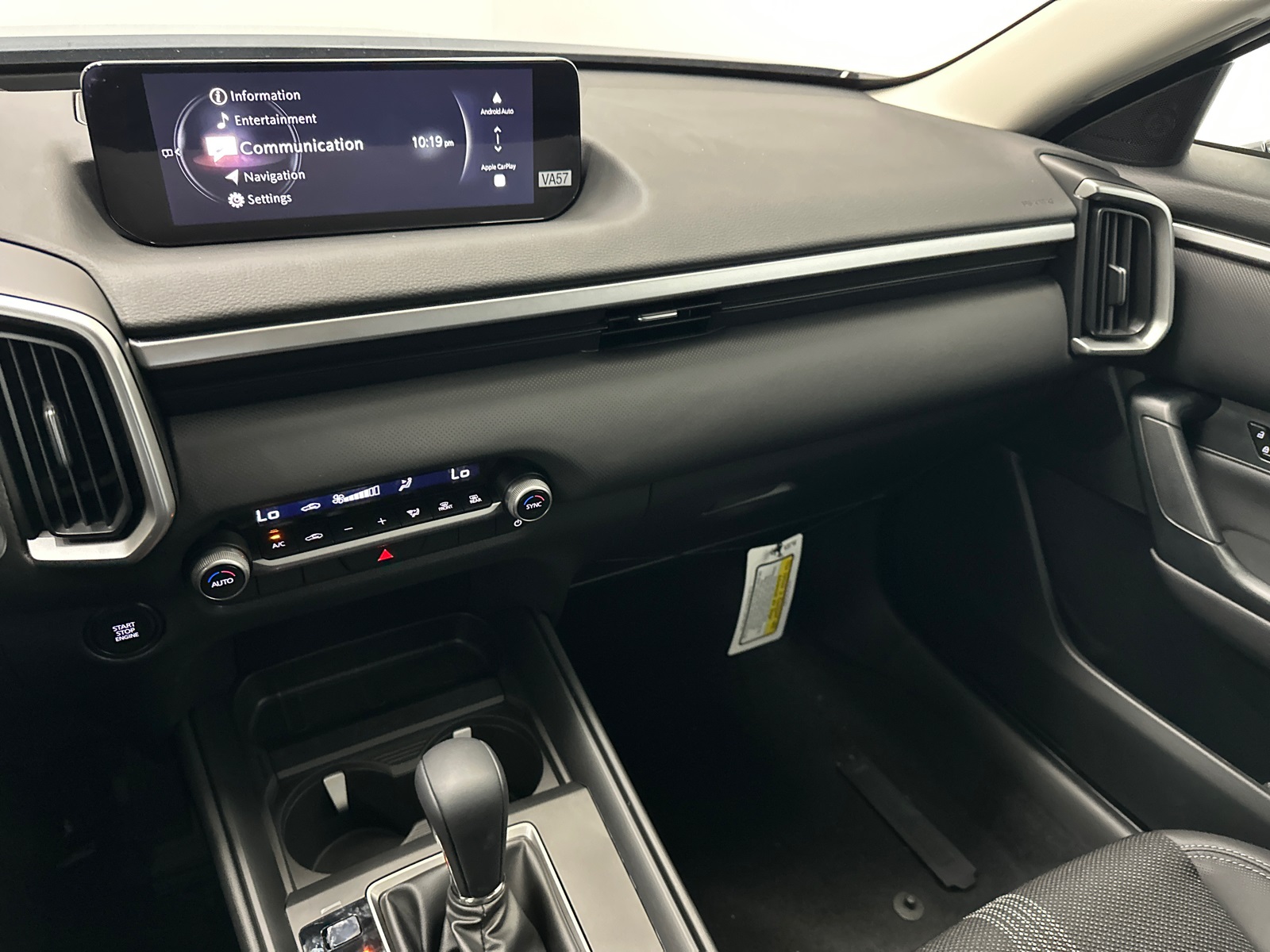 2025 Mazda CX-50 2.5 S Select Package Image 16 of 35