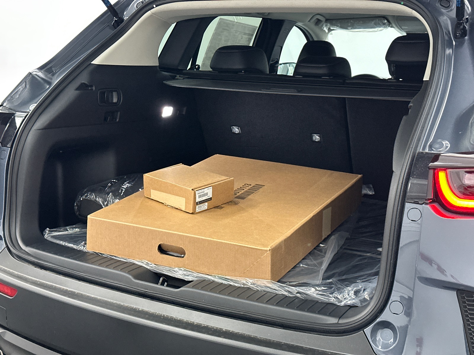 2025 Mazda CX-50 2.5 S Select Package Image 6 of 35