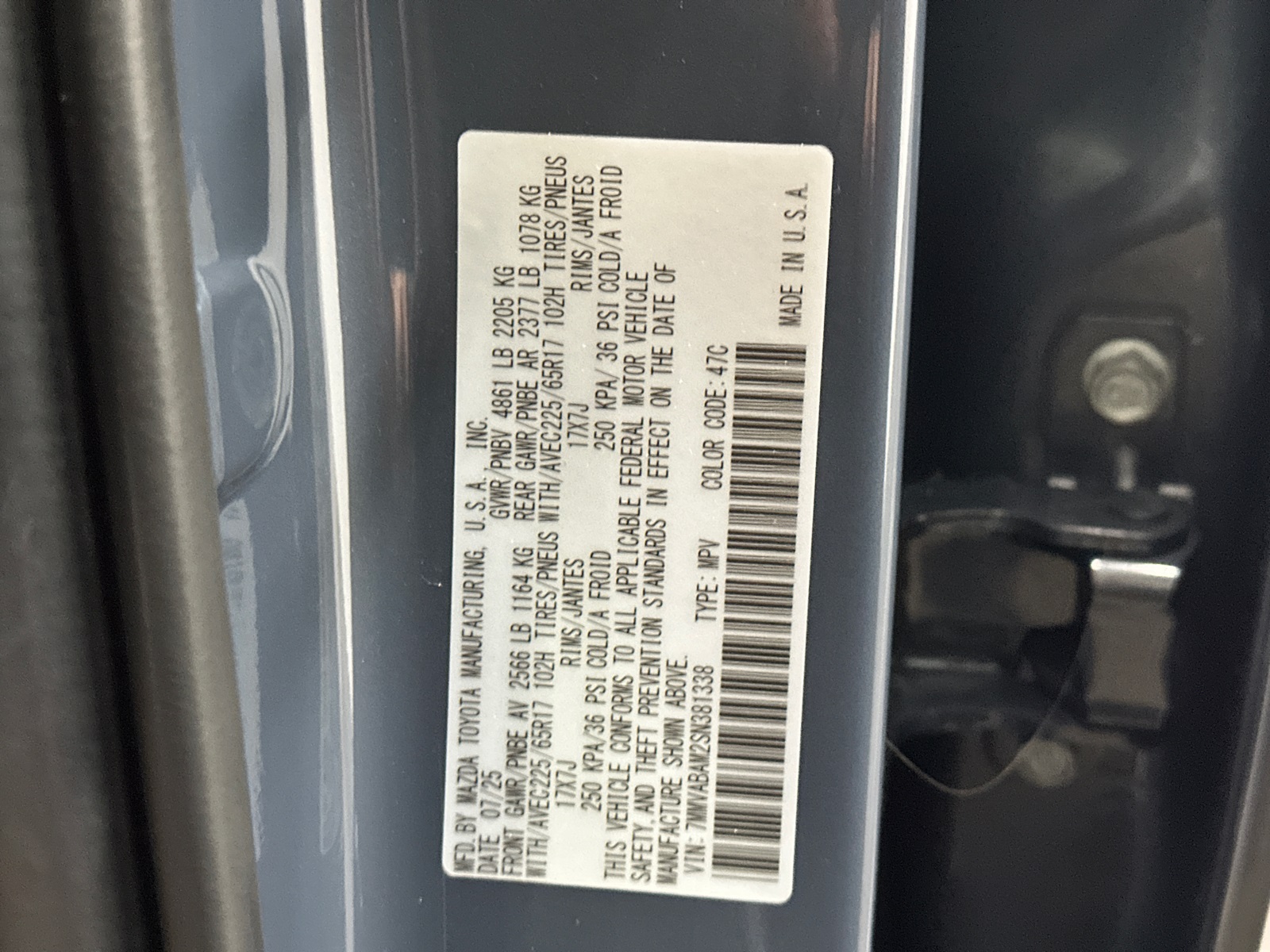 2025 Mazda CX-50 2.5 S Select Package Image 25 of 33