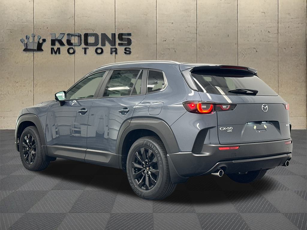 2025 Mazda CX-50 2.5 S Select Package Image 4 of 33
