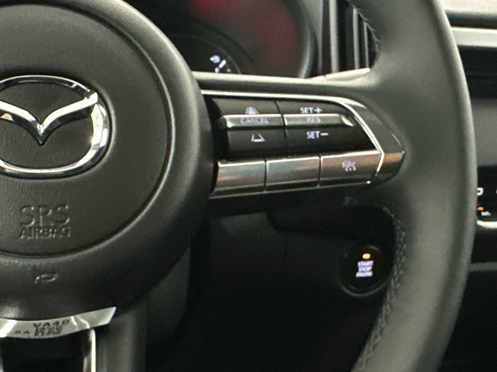 2025 Mazda CX-50 2.5 S Select Package Image 17 of 33