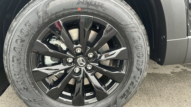 Vehicle image 11 of 37