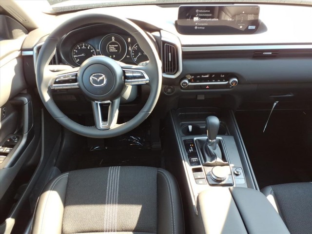 2025 Mazda CX-50 2.5 S Select Package Image 14 of 28