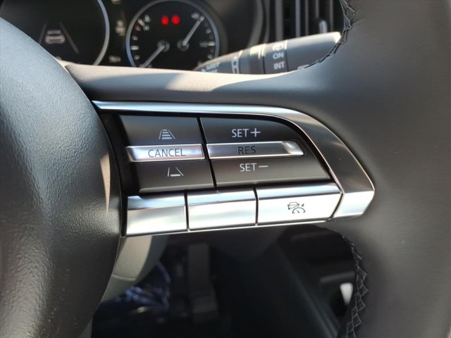 2025 Mazda CX-50 2.5 S Select Package Image 24 of 28