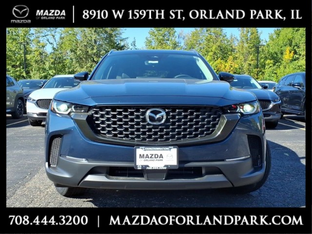 2025 Mazda CX-50 2.5 S Select Package Image 2 of 28