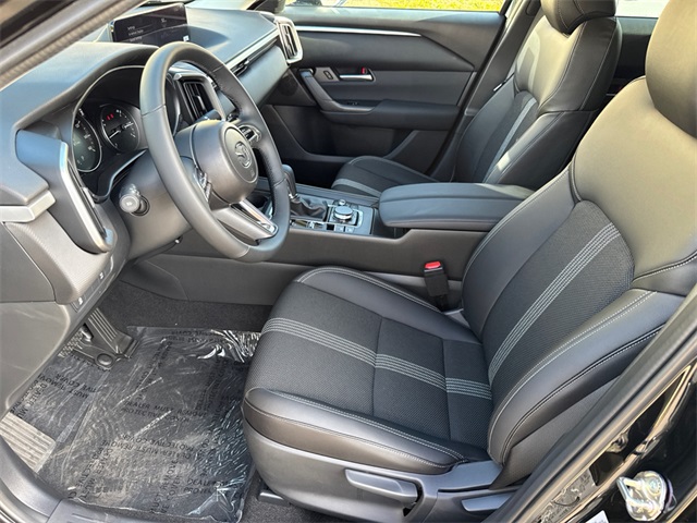 2025 Mazda CX-50 2.5 S Select Package Image 14 of 39