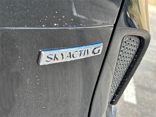 2025 Mazda CX-50 2.5 S Select Package Image 31 of 39