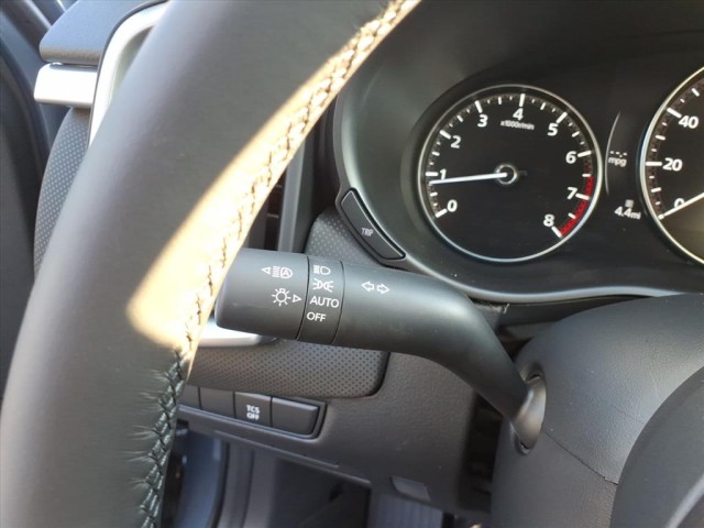 2025 Mazda CX-50 2.5 S Select Package Image 25 of 30