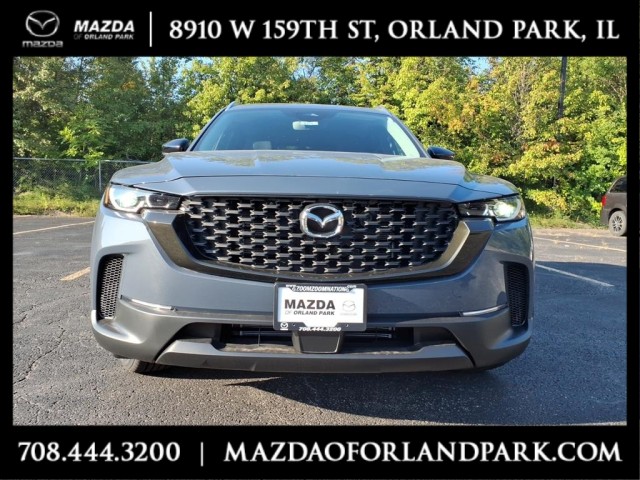 2025 Mazda CX-50 2.5 S Select Package Image 2 of 30