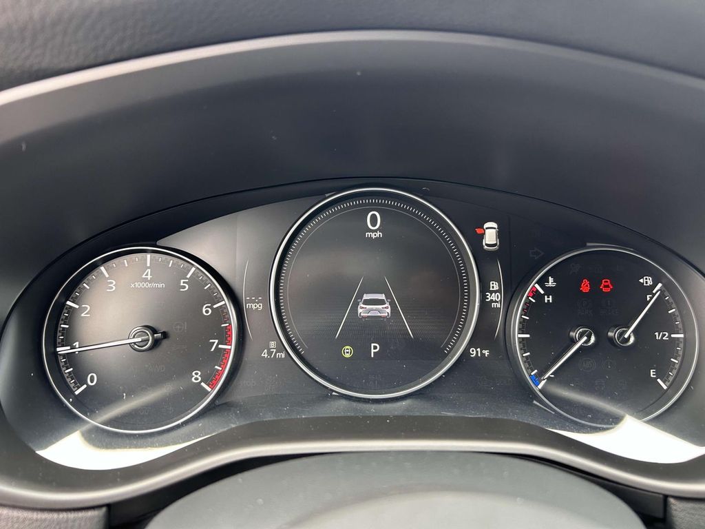 Vehicle image 17 of 30