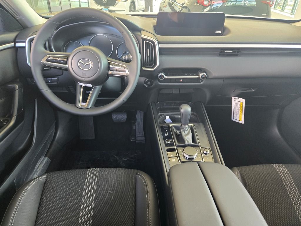 2025 Mazda CX-50 2.5 S Select Package Image 12 of 27