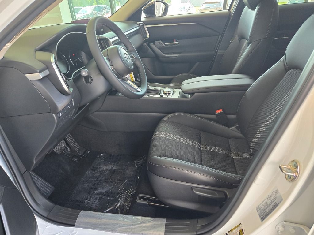 2025 Mazda CX-50 2.5 S Select Package Image 9 of 27