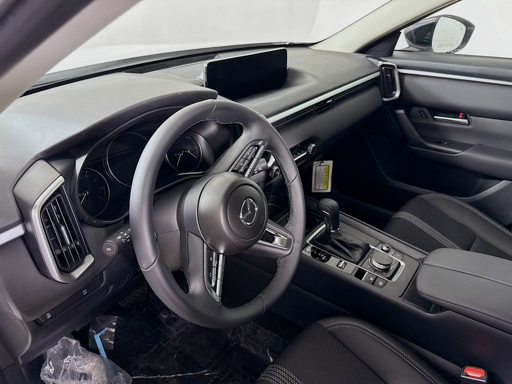 Vehicle image 9 of 32