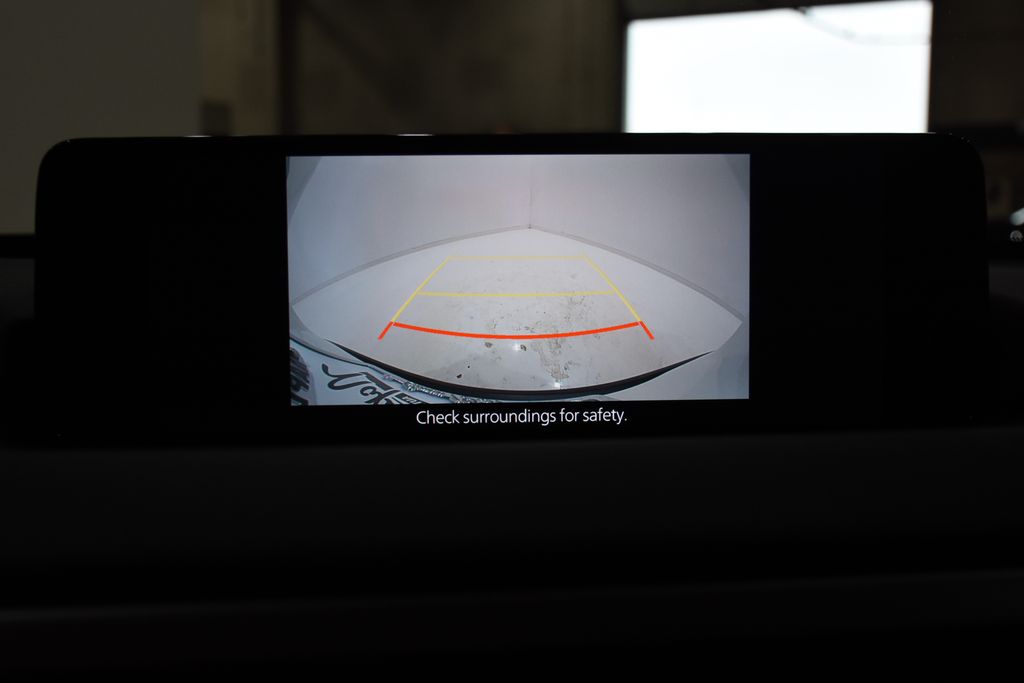 Vehicle image 17 of 26