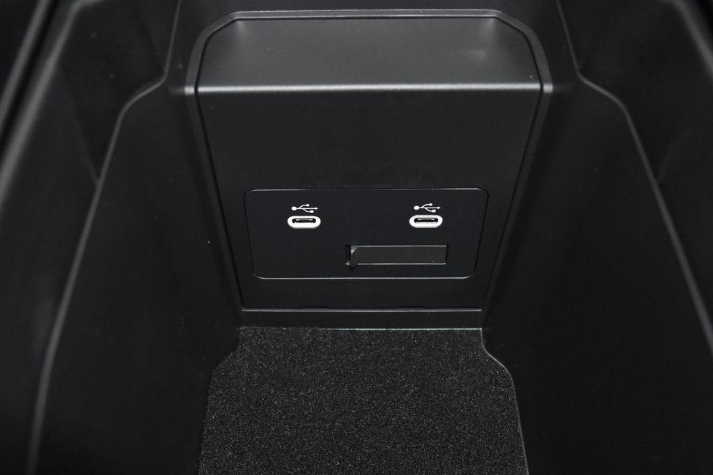 Vehicle image 26 of 26