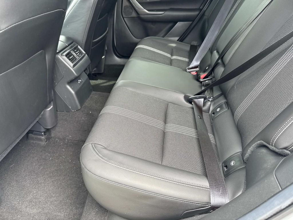 2025 Mazda CX-50 2.5 S Select Package Image 12 of 42