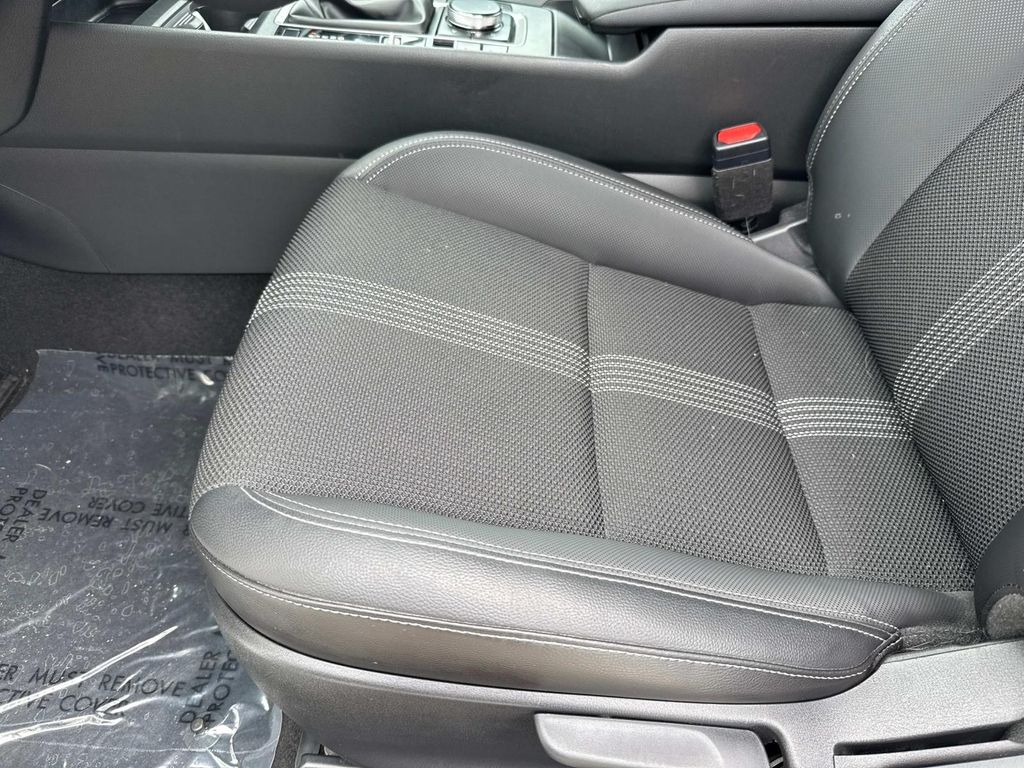 2025 Mazda CX-50 2.5 S Select Package Image 36 of 42