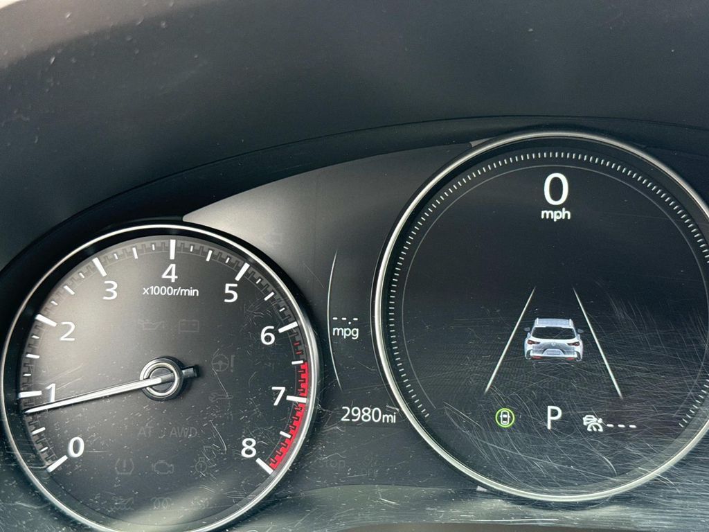 2025 Mazda CX-50 2.5 S Select Package Image 19 of 42