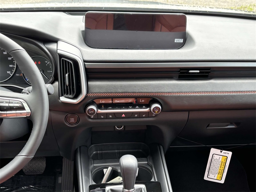 Vehicle image 12 of 33
