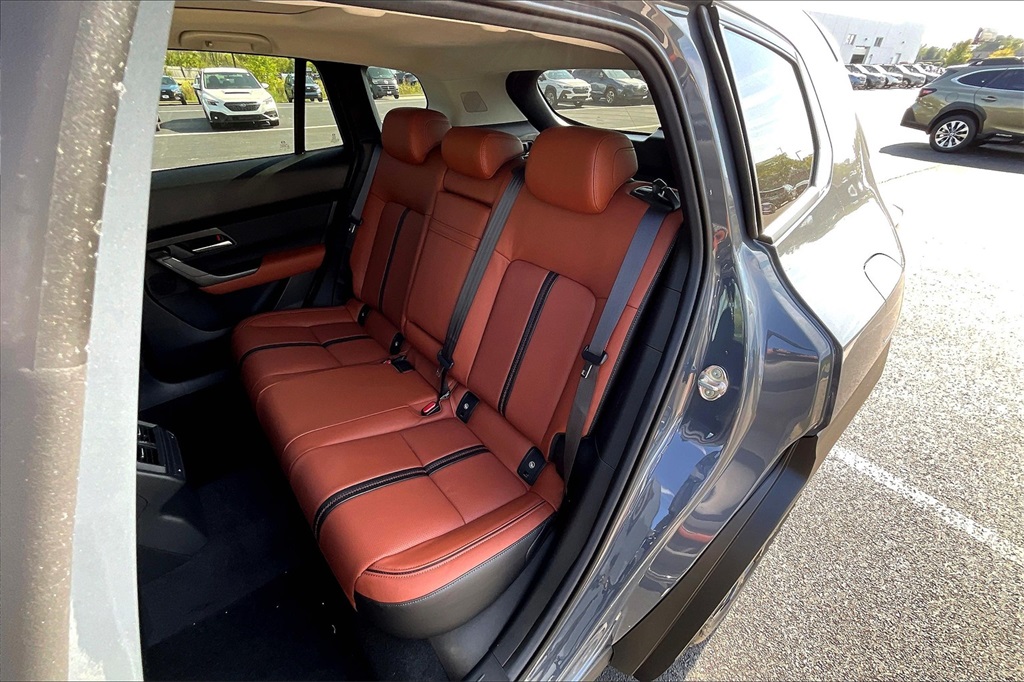 2025 Mazda CX-50 2.5 Turbo Meridian Edition Image 10 of 14