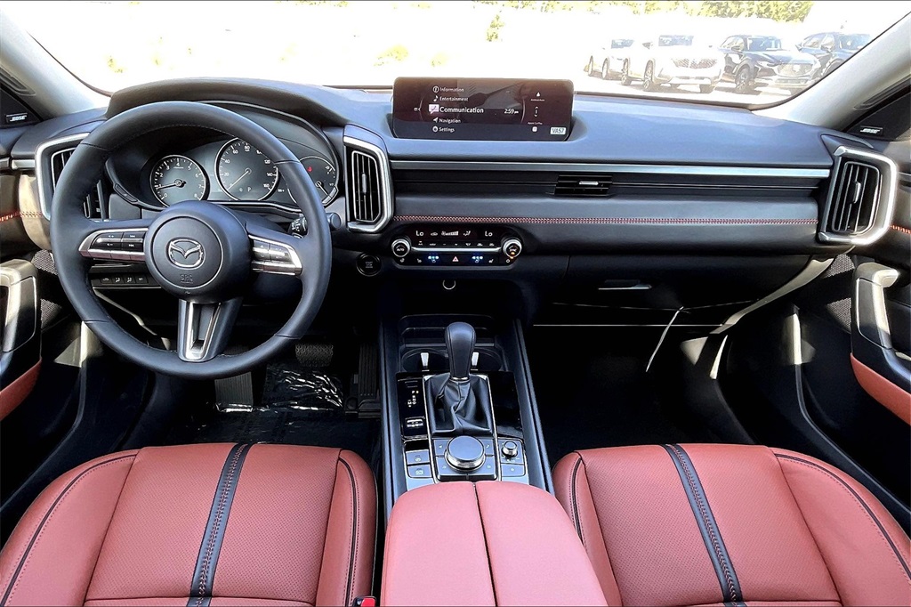 2025 Mazda CX-50 2.5 Turbo Meridian Edition Image 5 of 14