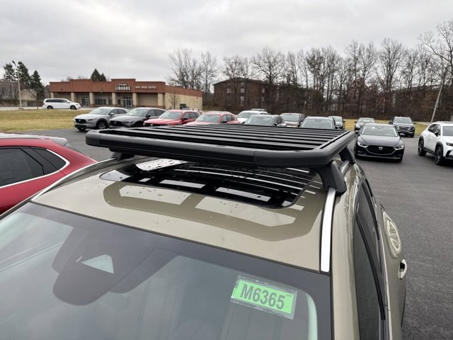 Vehicle image 9 of 12