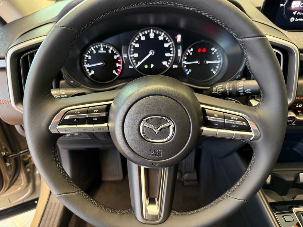 2025 Mazda CX-50 2.5 Turbo Meridian Edition Image 14 of 33