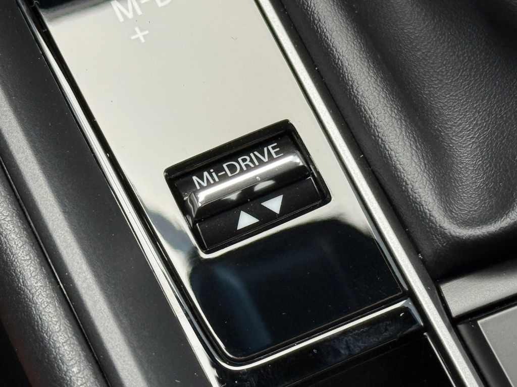 2025 Mazda CX-50 2.5 Turbo Meridian Edition Image 19 of 33