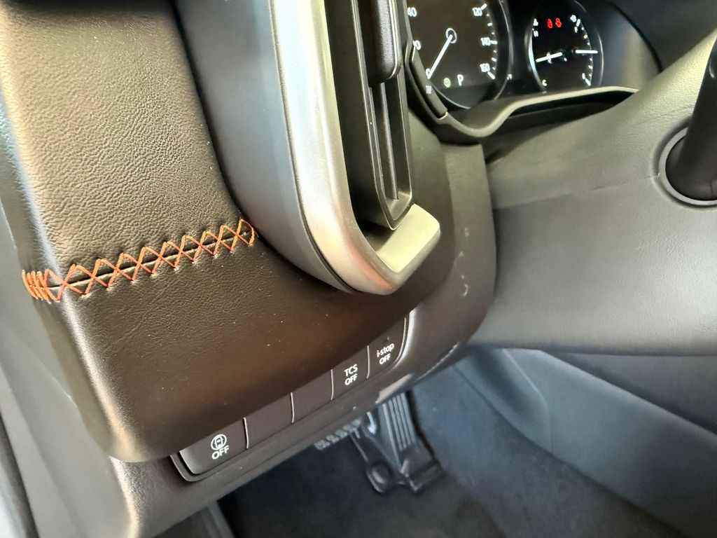 2025 Mazda CX-50 2.5 Turbo Meridian Edition Image 23 of 33