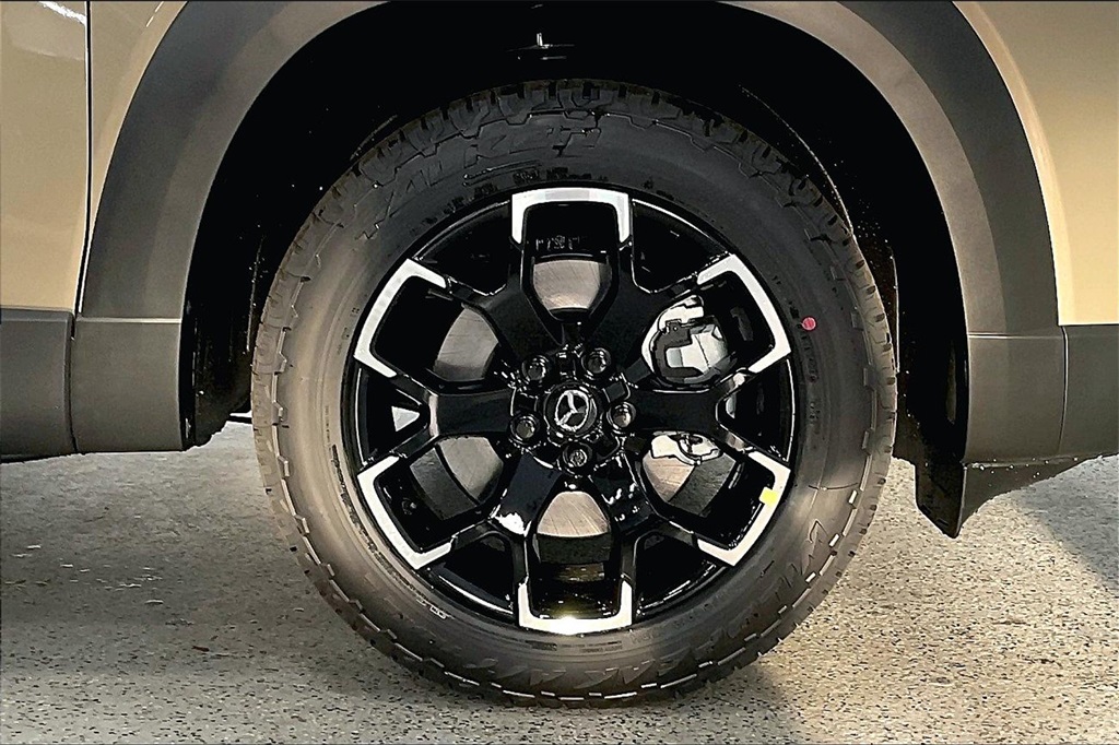 2025 Mazda CX-50 2.5 Turbo Meridian Edition Image 6 of 12