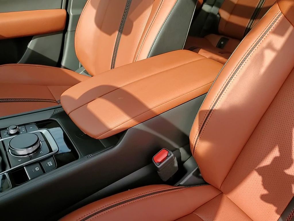 2025 Mazda CX-50 2.5 Turbo Meridian Edition Image 21 of 24