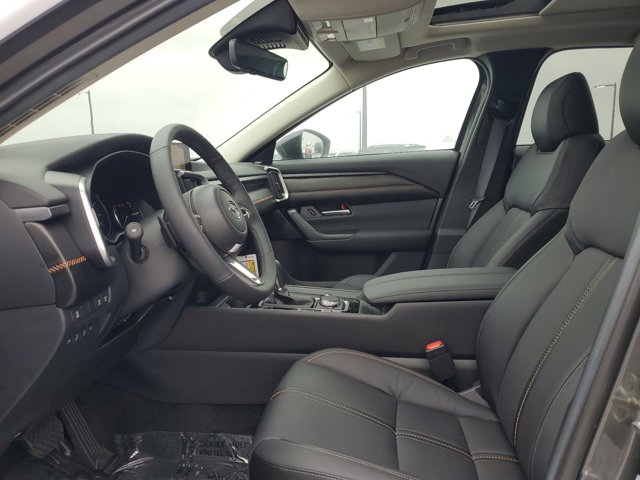 Vehicle image 8 of 13