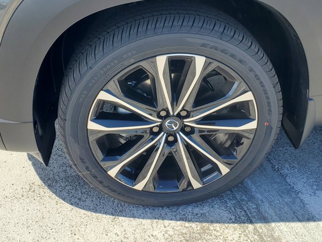 Vehicle image 5 of 13
