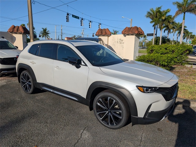 Vehicle image 3 of 12
