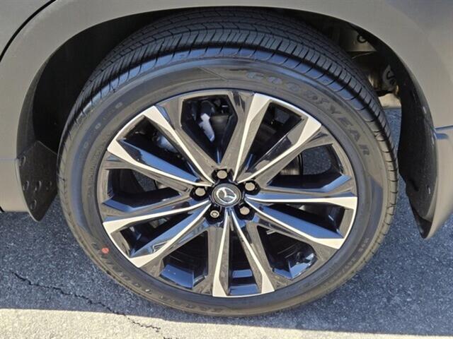 Vehicle image 10 of 30