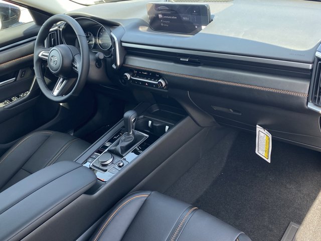 Vehicle image 12 of 18