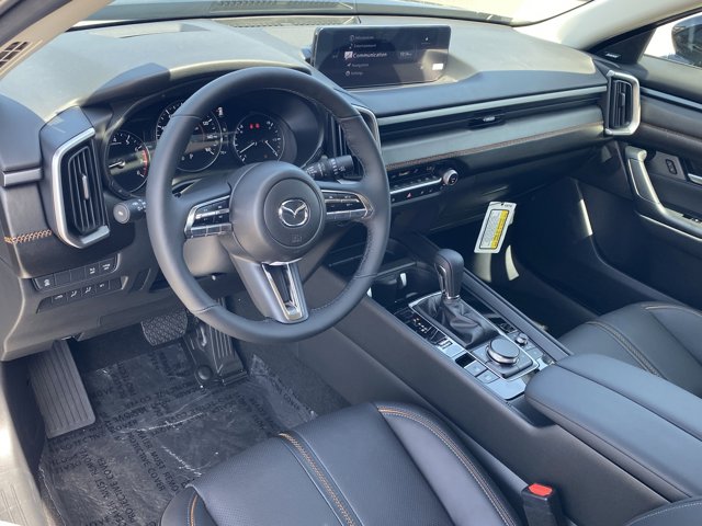 Vehicle image 13 of 18