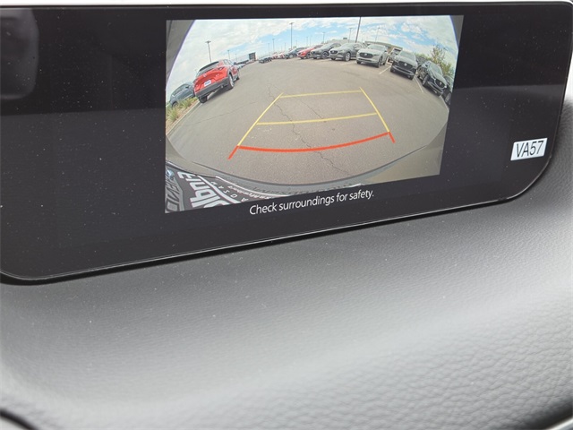 Vehicle image 11 of 14