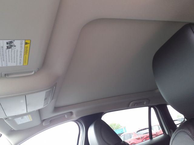 Vehicle image 24 of 29