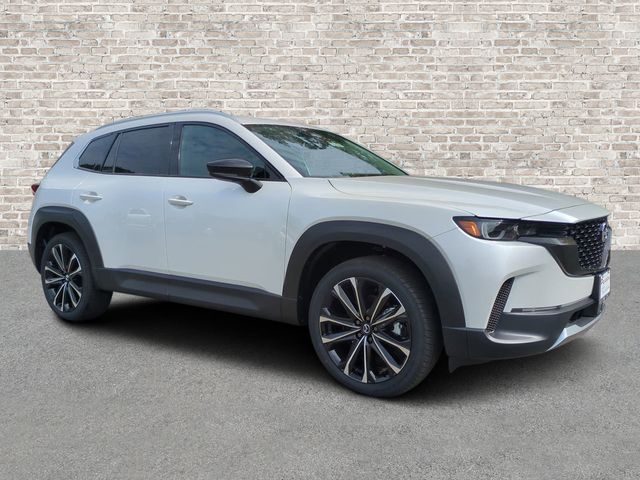 2025 Mazda CX-50 2.5 Turbo Premium Package Image 2 of 28