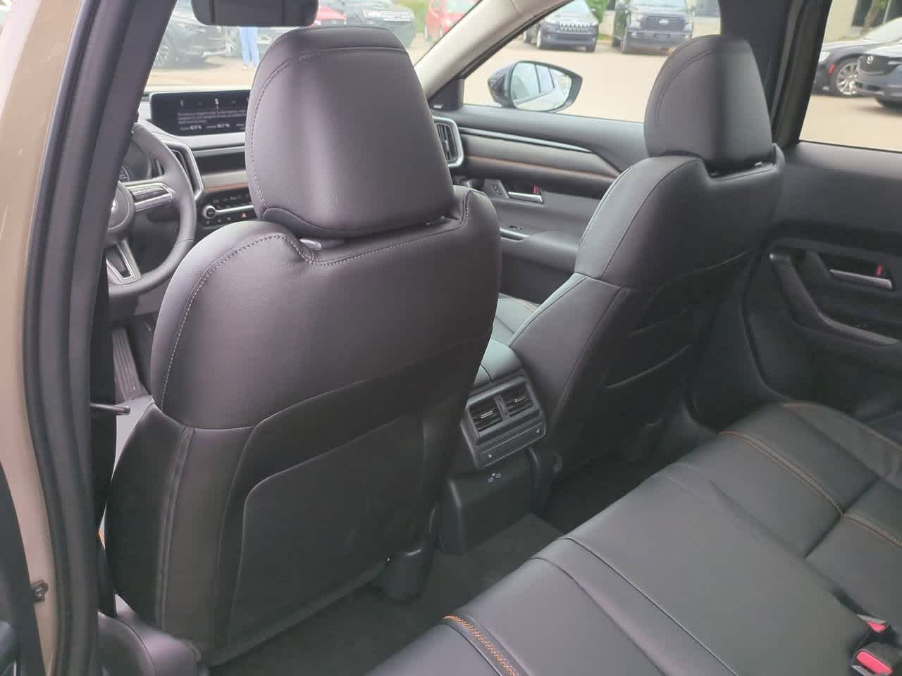 Vehicle image 12 of 34