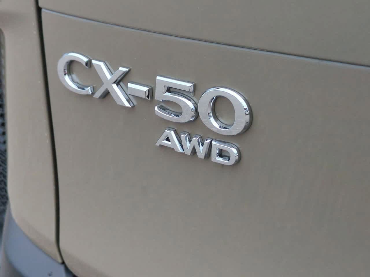 Vehicle image 27 of 34
