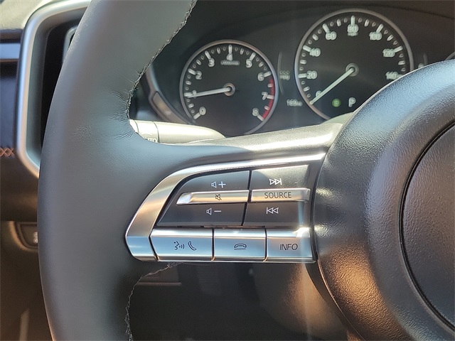 Vehicle image 7 of 23