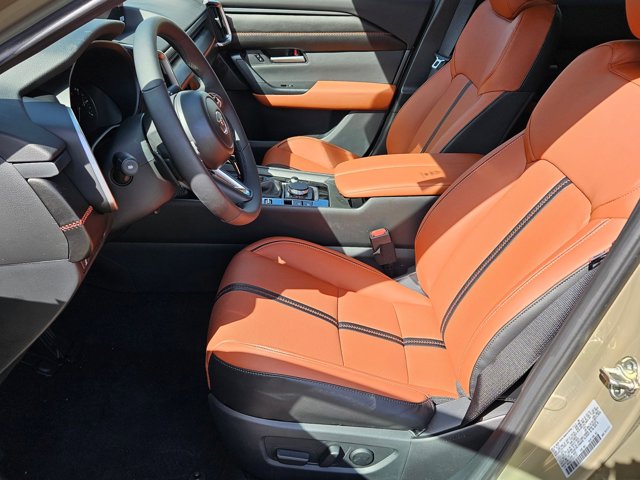 Vehicle image 16 of 22