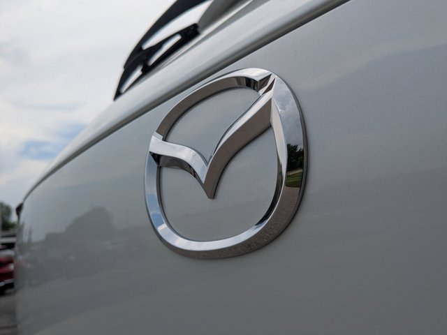 Vehicle image 39 of 45